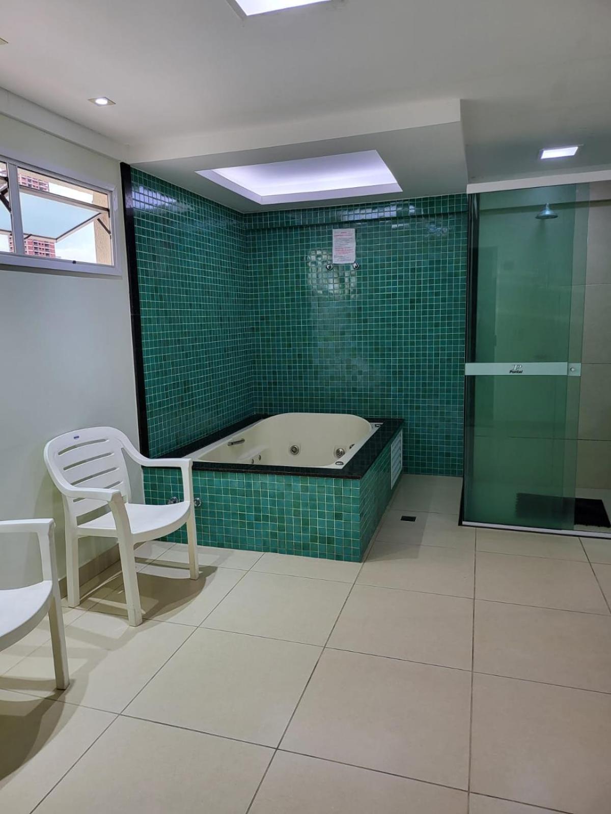 Setor Bueno Academia Hidromassagem * Goiania